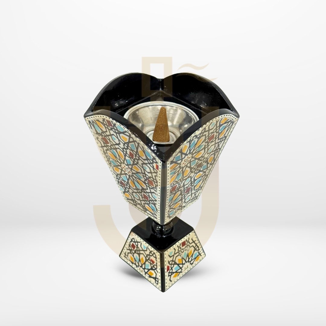 WhatsApp Image 2026-01-26 at 14.14.48 مبخرة انتيك مرسومة بالصدف الحقيقي- מבערת קטורת ווינטג׳ בציור צדף אמיתי - Incense Burner Real shell painted – תמונה 1